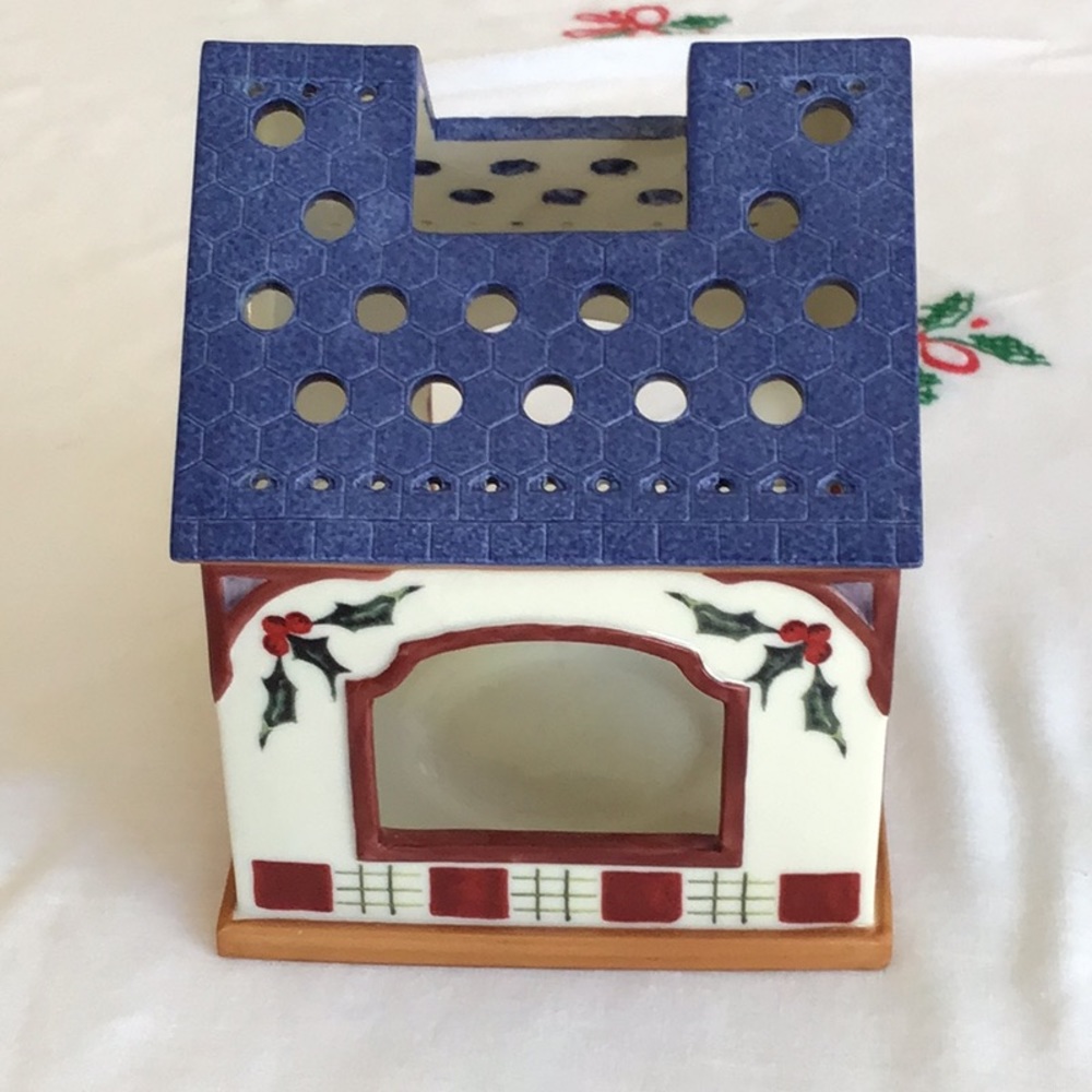 Winter Greetings Votive by Lenox.
